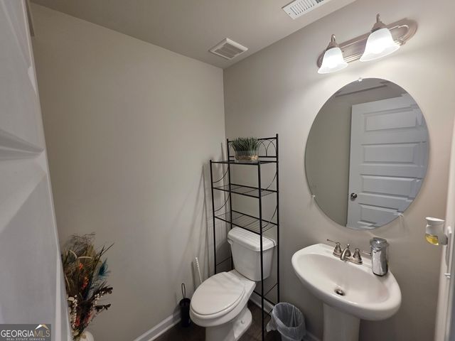 136 Red Birch Lane, Warner Robins, GA 31093