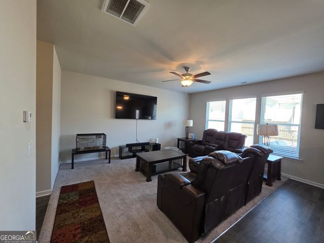 136 Red Birch Lane, Warner Robins, GA 31093