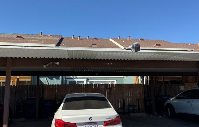 4075 Weymouth Ln, Sacramento, CA 95823