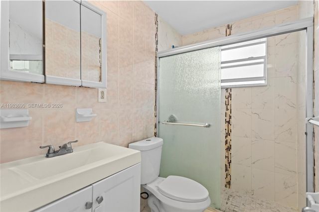 13655 NE 10th Aveue 304, North Miami, FL 33161