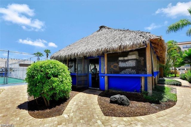 1011 Anglers CV # H504, Marco Island, FL 34145