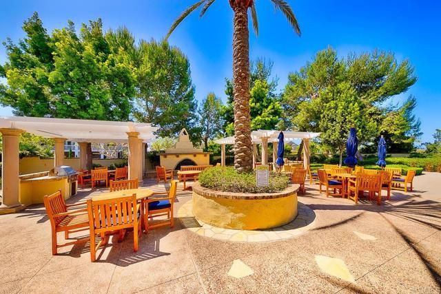 2669 Paradise Road, Carlsbad, CA 92009