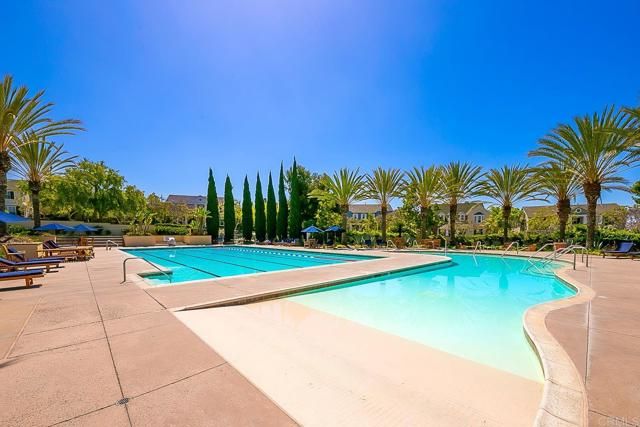 2669 Paradise Road, Carlsbad, CA 92009
