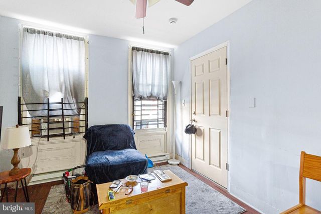 526 W CAMBRIA ST, Philadelphia, PA 19133