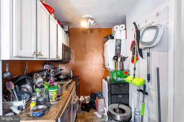 526 W CAMBRIA ST, Philadelphia, PA 19133