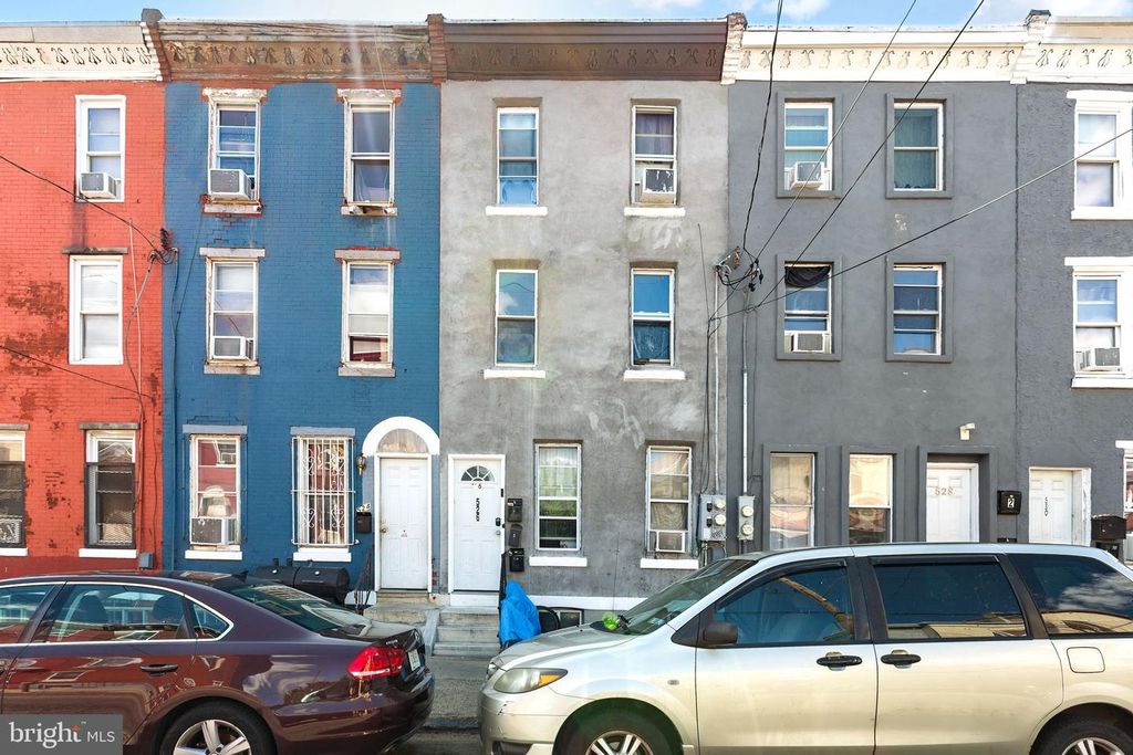 526 W CAMBRIA ST, Philadelphia, PA 19133 — exterior