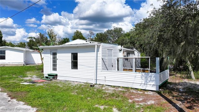 3245 Redwater Drive, Avon Park, FL 33825