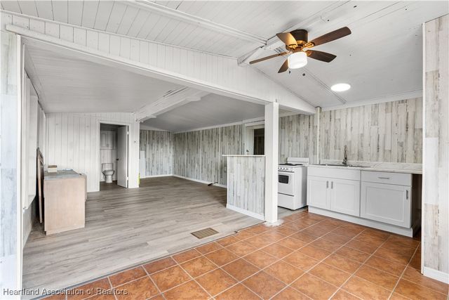 3245 Redwater Drive, Avon Park, FL 33825