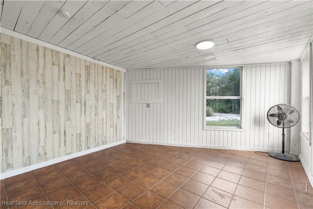 3245 Redwater Drive, Avon Park, FL 33825