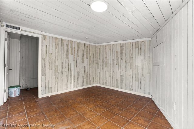 3245 Redwater Drive, Avon Park, FL 33825