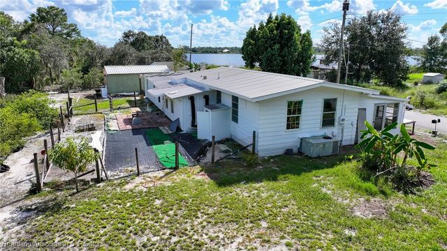3245 Redwater Drive, Avon Park, FL 33825