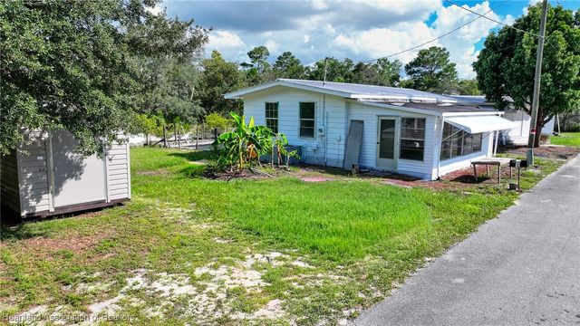 3245 Redwater Drive, Avon Park, FL 33825