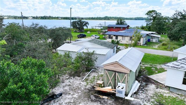 3245 Redwater Drive, Avon Park, FL 33825