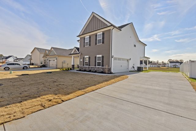 311 Neartop Ln, Murfreesboro, TN 37128