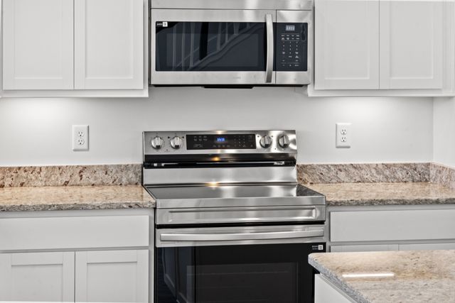 311 Neartop Ln, Murfreesboro, TN 37128