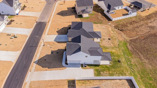 311 Neartop Ln, Murfreesboro, TN 37128