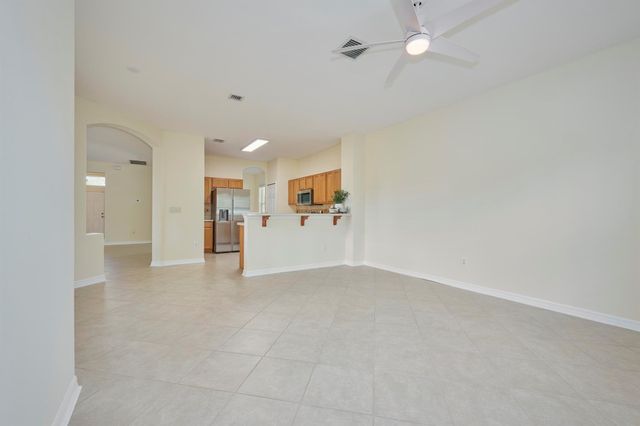 9086 107th Court, Vero Beach, FL 32967