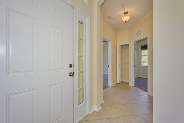 9086 107th Court, Vero Beach, FL 32967