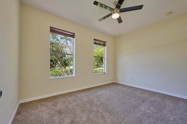 9086 107th Court, Vero Beach, FL 32967