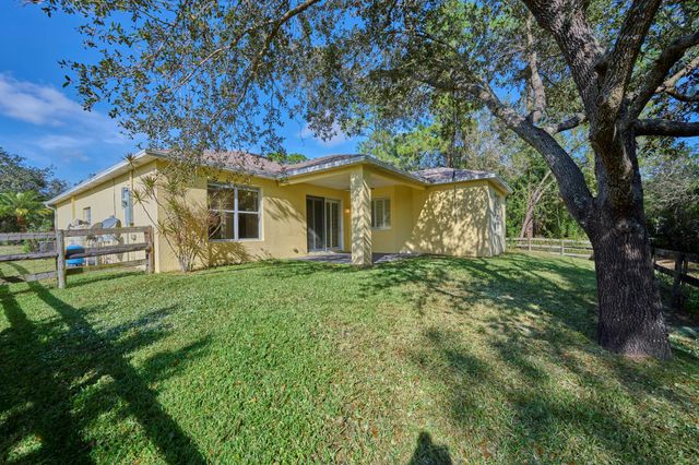 9086 107th Court, Vero Beach, FL 32967