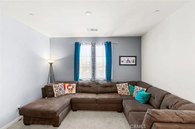 34293 Bloomington Drive, Murrieta, CA 92563