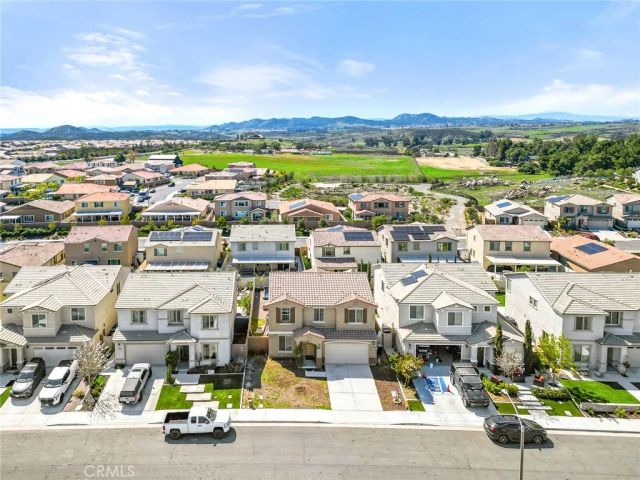 34293 Bloomington Drive, Murrieta, CA 92563