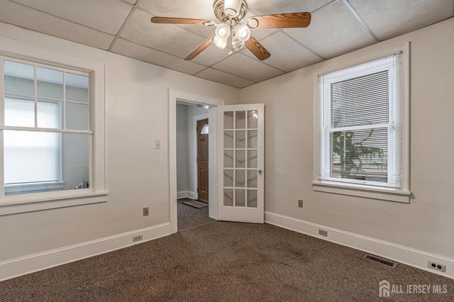 18 Robinson Street, New Brunswick, NJ 08901