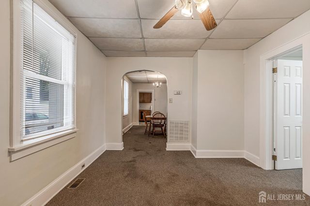 18 Robinson Street, New Brunswick, NJ 08901