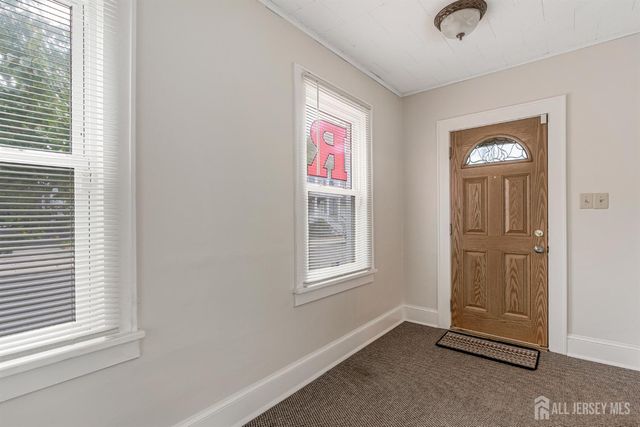 18 Robinson Street, New Brunswick, NJ 08901