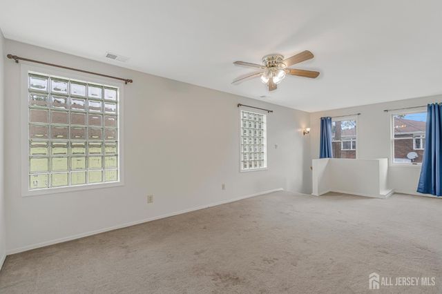 18 Robinson Street, New Brunswick, NJ 08901
