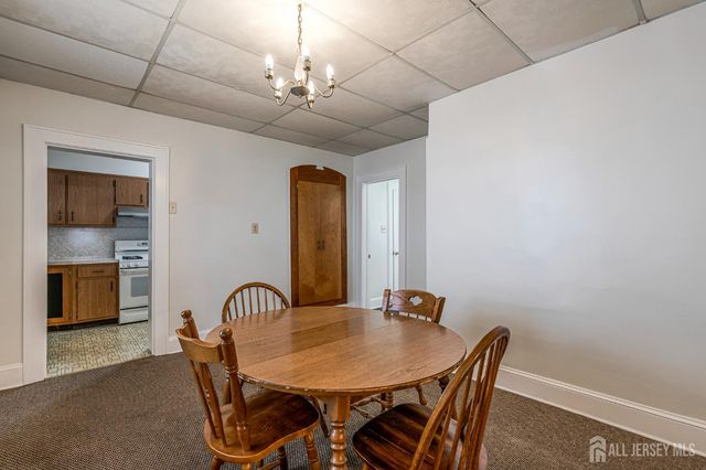 18 Robinson Street, New Brunswick, NJ 08901