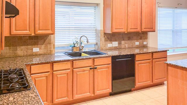 2815 Town Gate Court, Missouri City, TX 77459