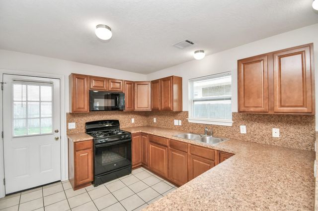 5527 Hamill Ranch Lane, Houston, TX 77066