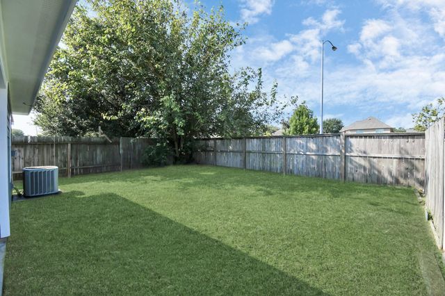 5527 Hamill Ranch Lane, Houston, TX 77066