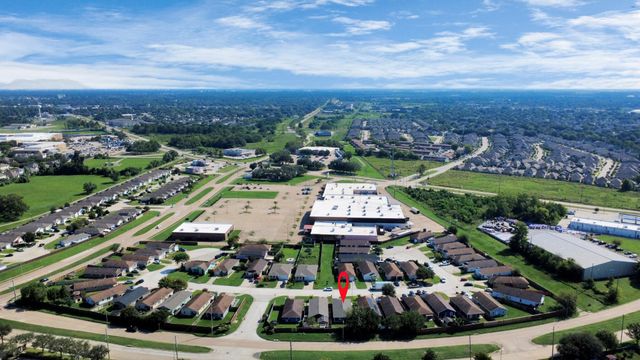 5527 Hamill Ranch Lane, Houston, TX 77066
