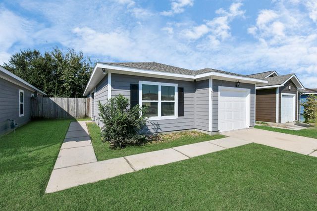 5527 Hamill Ranch Lane, Houston, TX 77066
