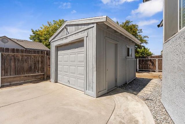 3501 Soda Canyon Dr, Ceres, CA 95307