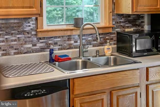 393 TIMBER RUN RD, Mathias, WV 26812