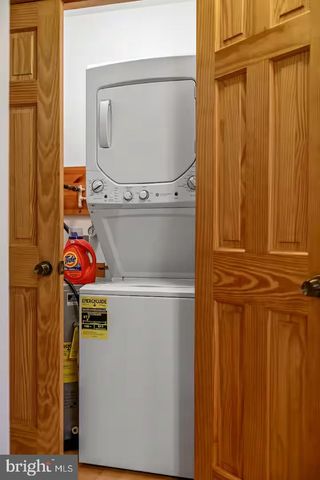 393 TIMBER RUN RD, Mathias, WV 26812