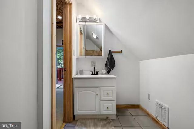 393 TIMBER RUN RD, Mathias, WV 26812