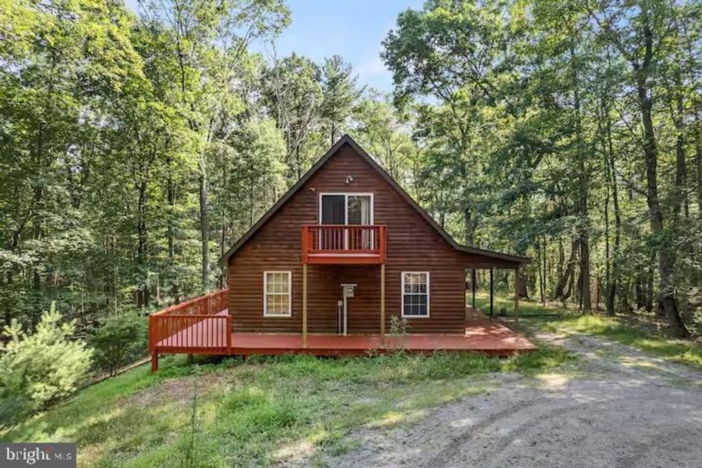 393 TIMBER RUN RD, Mathias, WV 26812