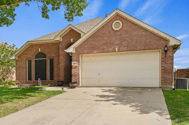 2509 Kariba Lane, Denton, TX 76210