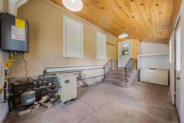 7683 COUNTY ROAD II, Fremont, WI 54940