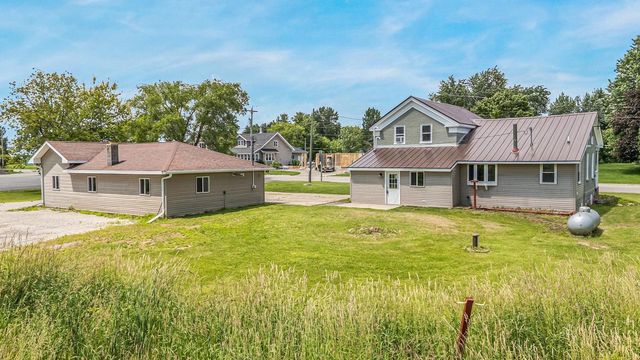 7683 COUNTY ROAD II, Fremont, WI 54940