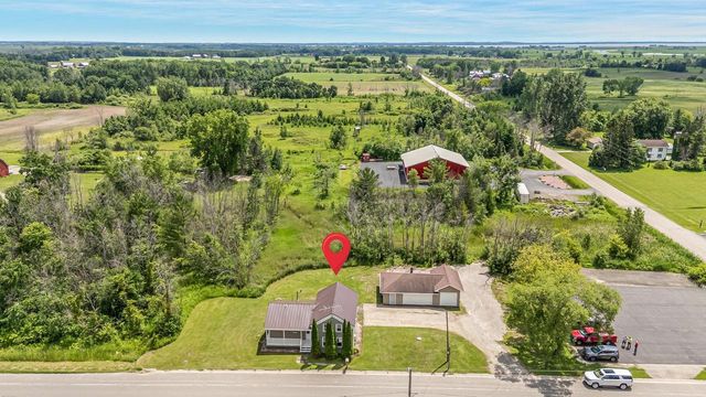 7683 COUNTY ROAD II, Fremont, WI 54940