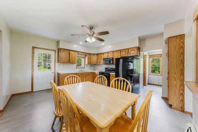 7683 COUNTY ROAD II, Fremont, WI 54940