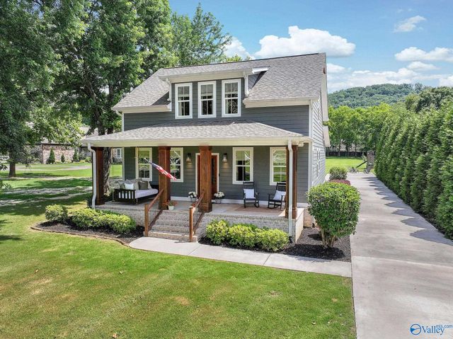 5701 Spring Creek Drive, Guntersville, AL 35976