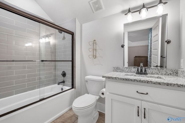 5701 Spring Creek Drive, Guntersville, AL 35976