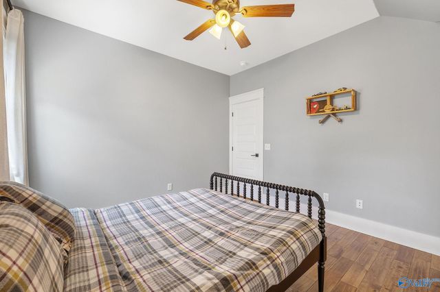 5701 Spring Creek Drive, Guntersville, AL 35976
