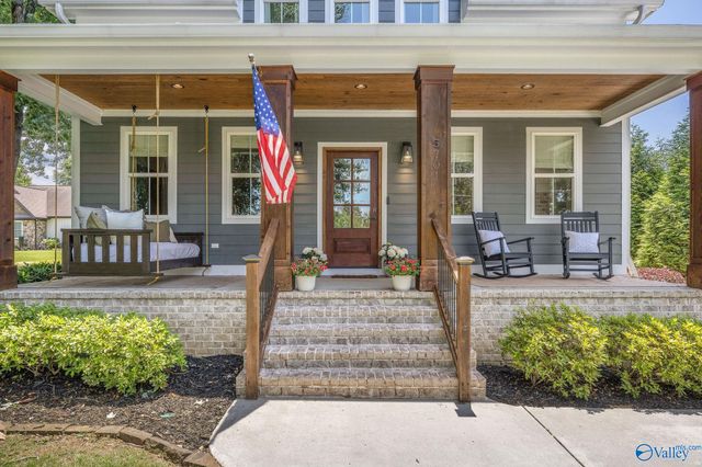 5701 Spring Creek Drive, Guntersville, AL 35976
